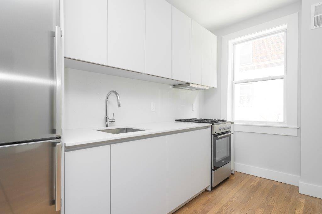 Apartment for rent at 138 Highland Ave, Somerville, MA 02143