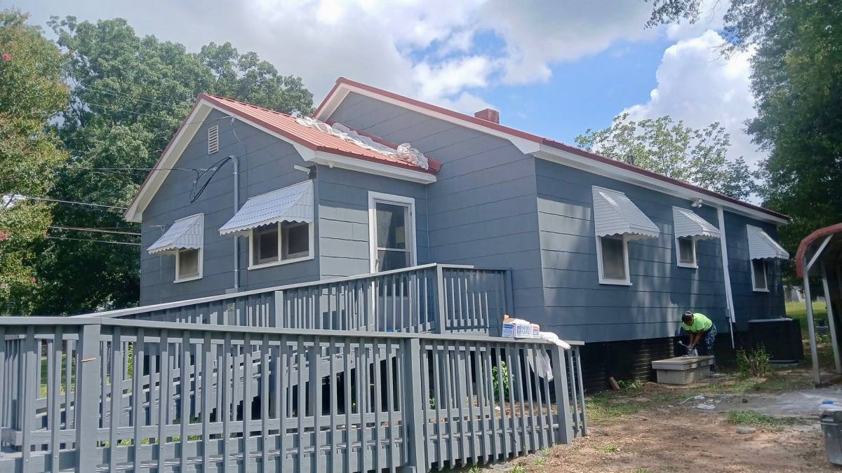 House for rent at 302 College St, Central, SC 29630