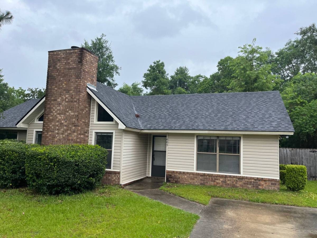 House for rent at 609 Demere St, Hinesville, GA 31313