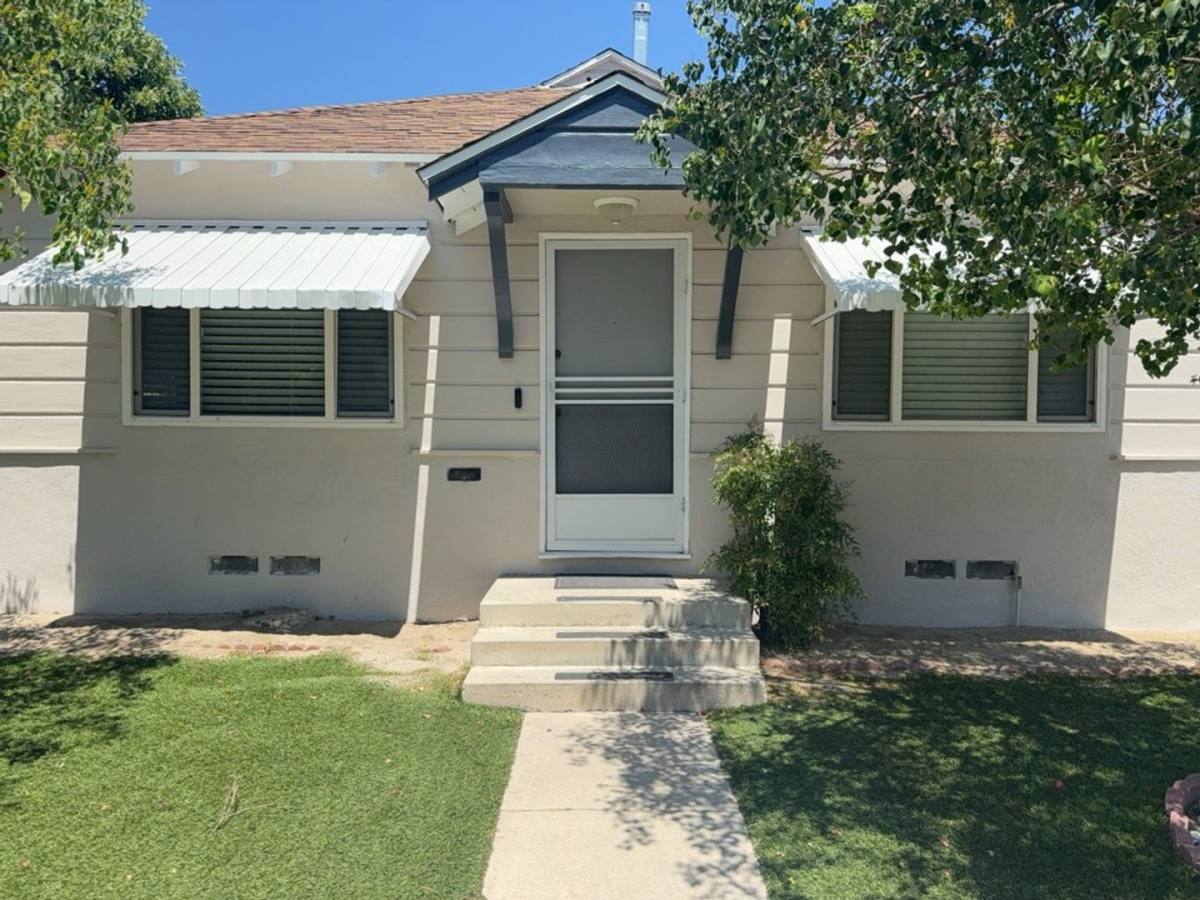 Apartment for rent at 218 N Cordova St, Burbank, CA 91505
