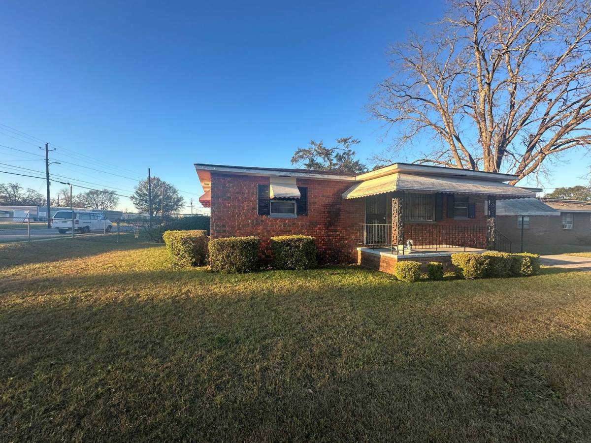 House for rent at 501 Williams St, Dublin, GA 31021