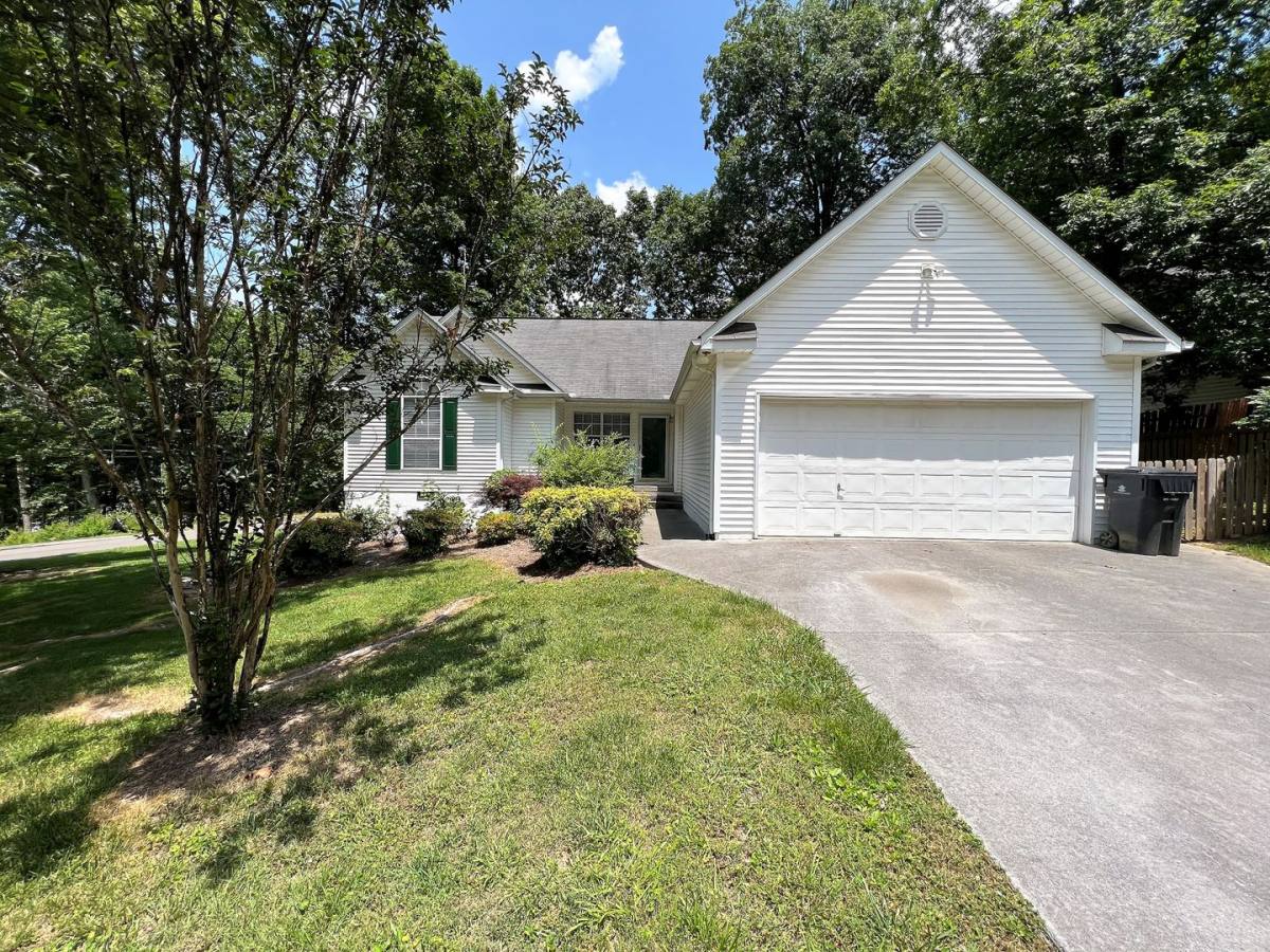 House for rent at 6017 Tennyson Dr, Knoxville, TN 37909