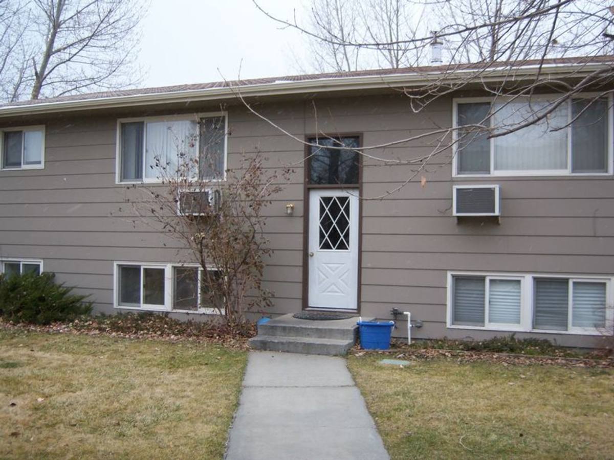 Apartment for rent at 828 Yellowstone River Rd, Billings, MT 59105