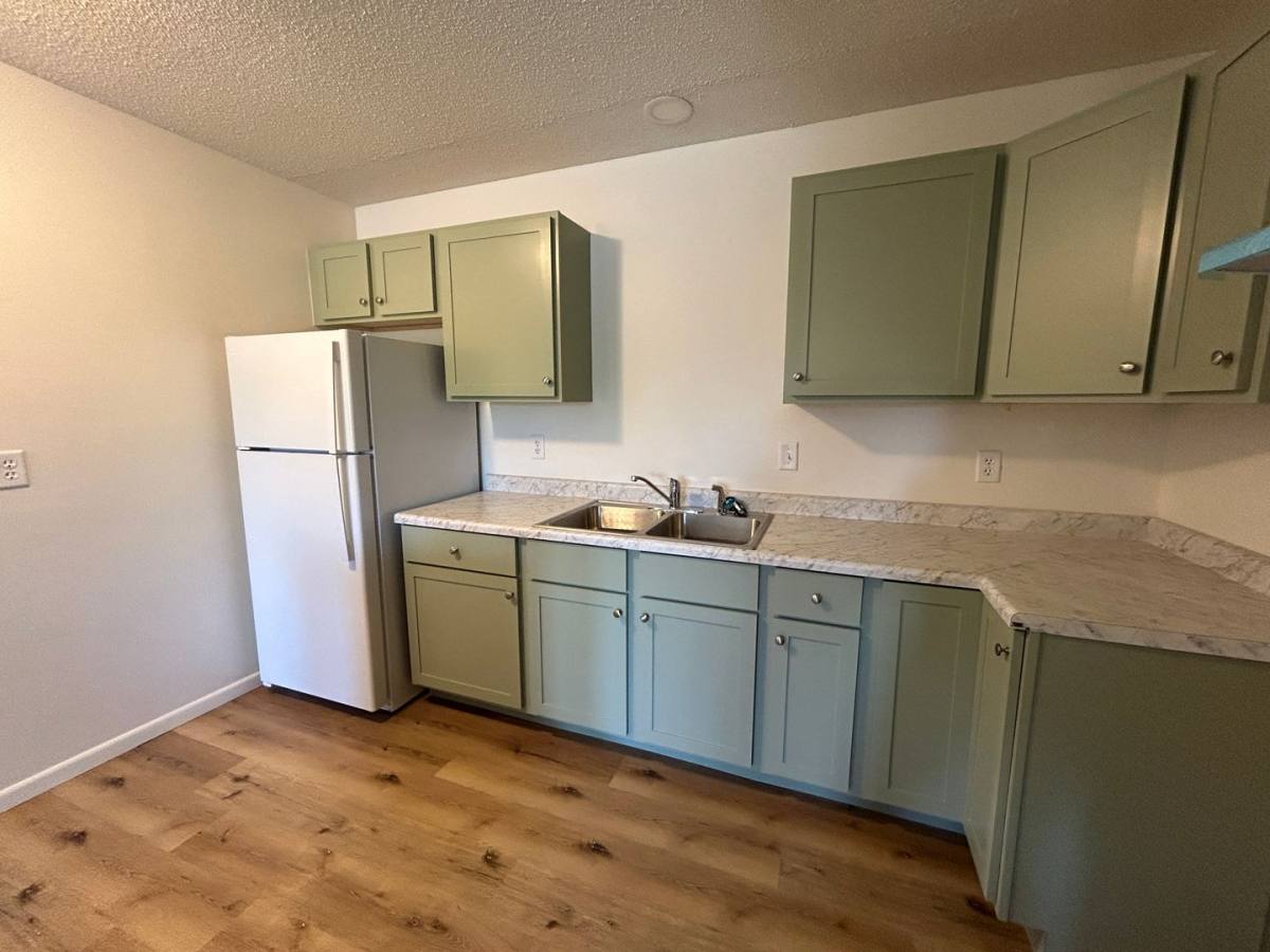 Apartment for rent at 1189 17th Ave W, Dickinson, ND 58601