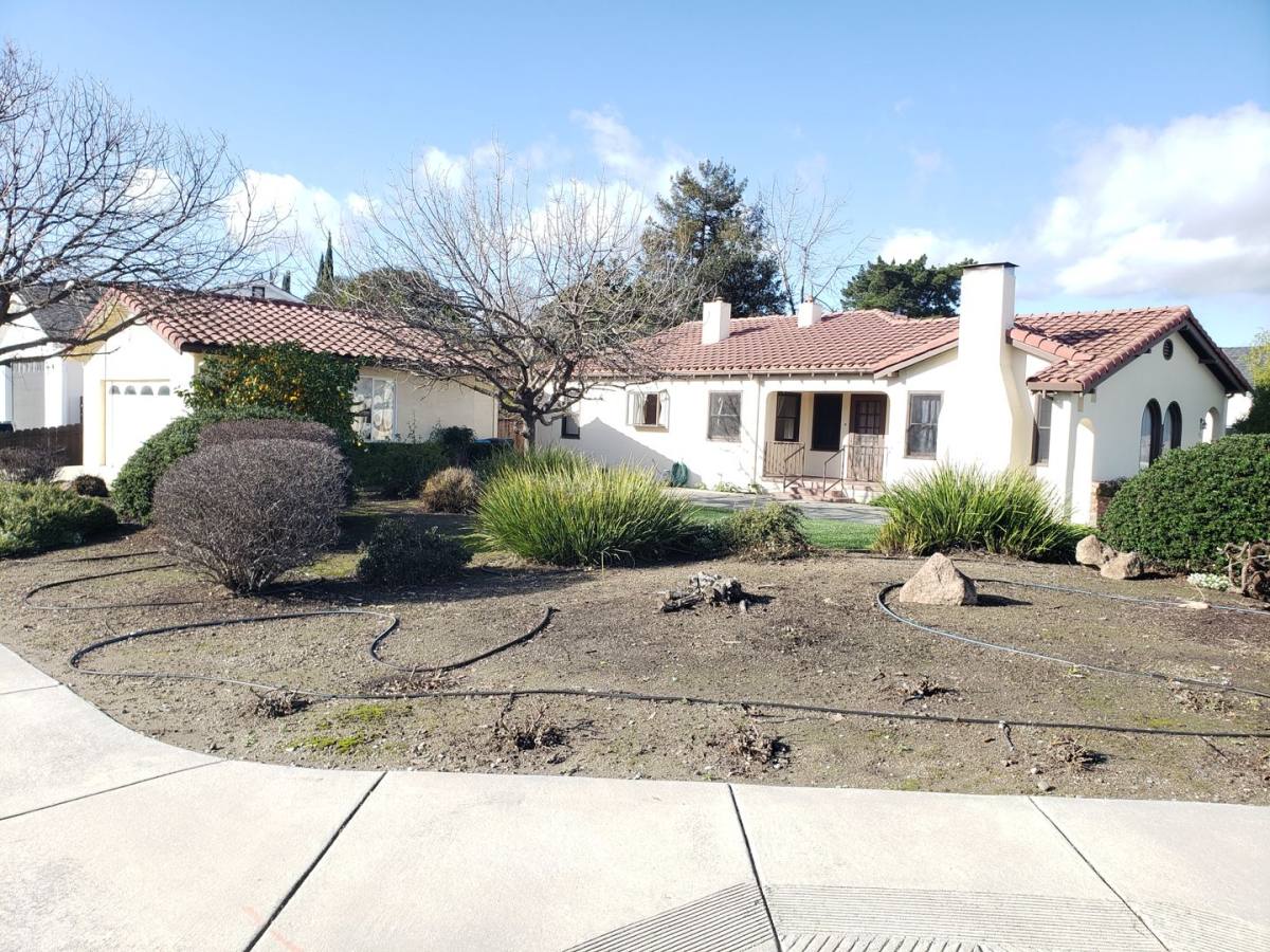 House for rent at 1570 Cienega Rd, Hollister, CA 95023