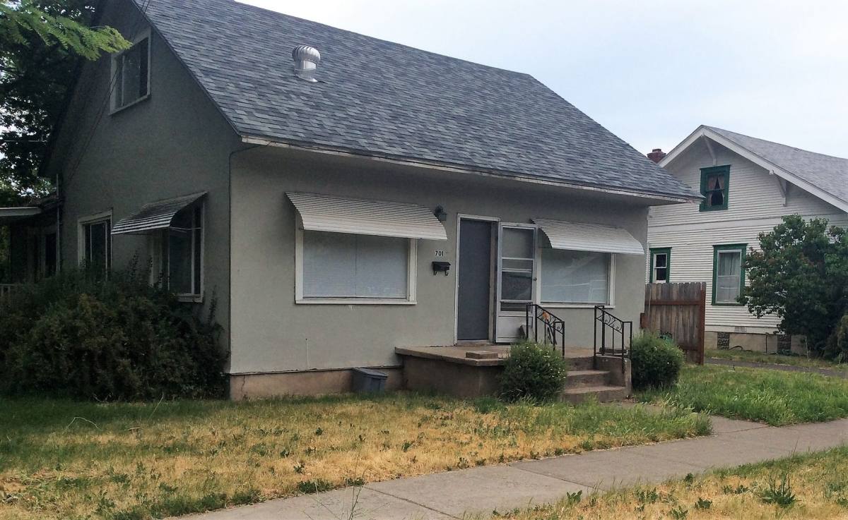 Apartment for rent at 701 & 1 2 Adams Ave, La Grande, OR 97850