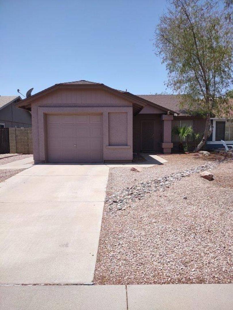House for rent at 16238 N 19th St, Phoenix, AZ 85022