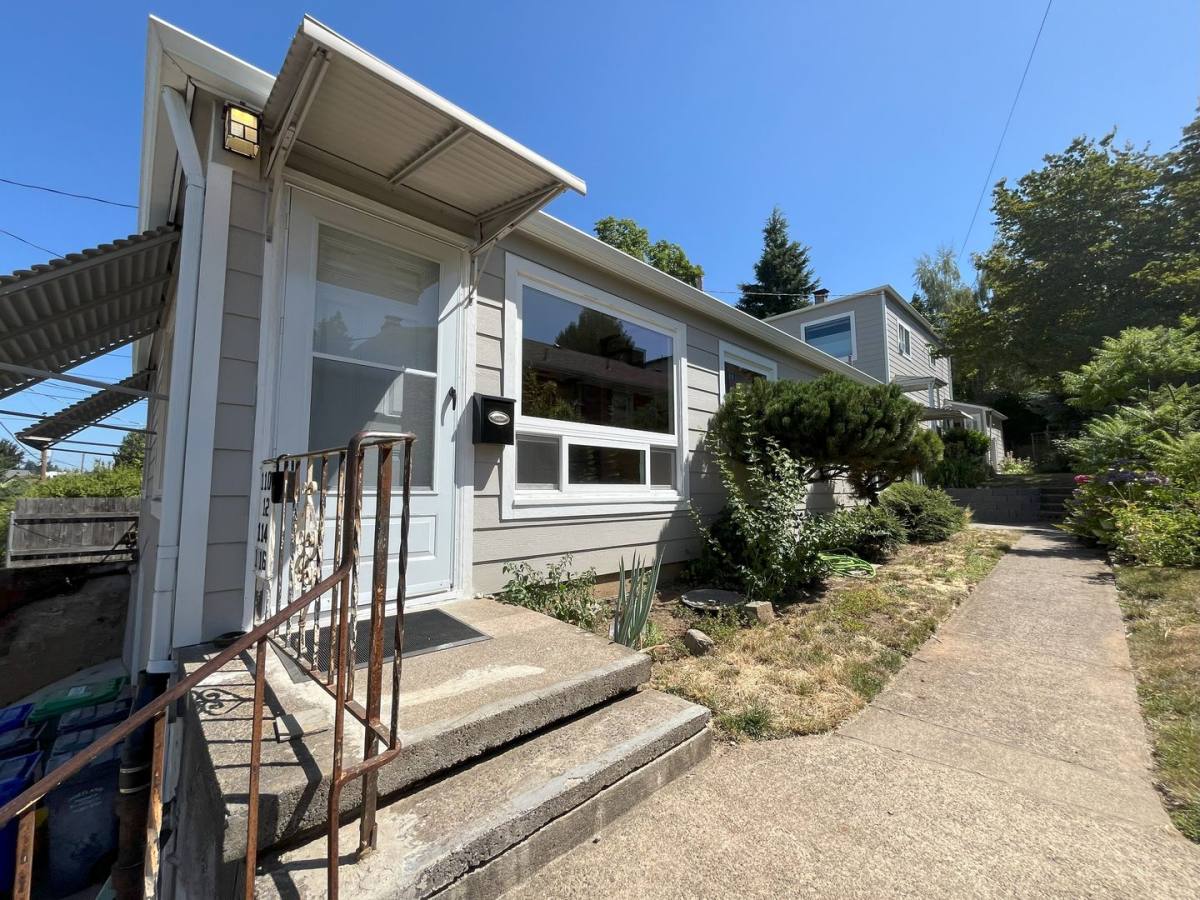 Apartment for rent at 110 NE 57th Ave, Portland, OR 97213