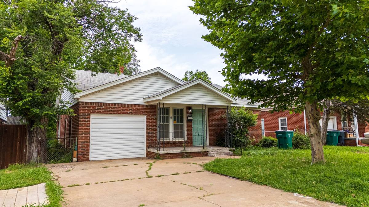 House for rent at 2441 NW 35th St, Oklahoma City, OK 73112