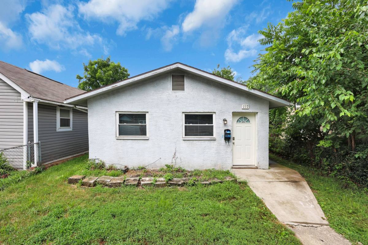 Apartment for rent at 197-199 Stevens Ave, Columbus, OH 43222