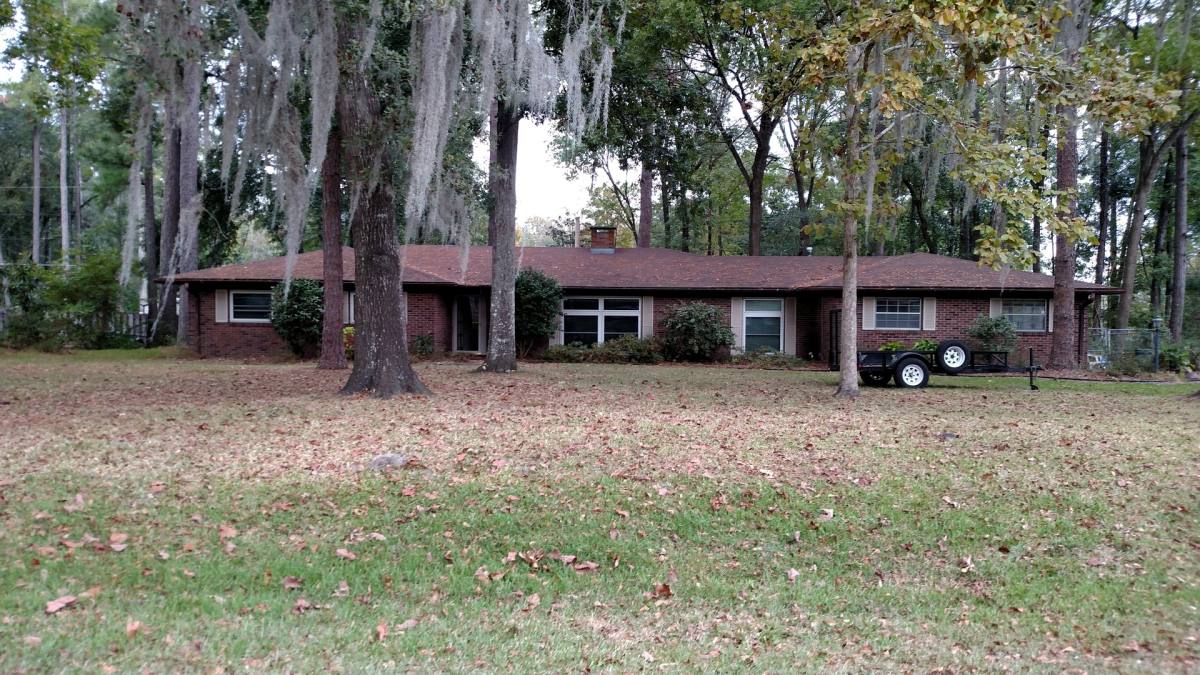 House for rent at 9230 NW 9th Ave, Gainesville, FL 32606