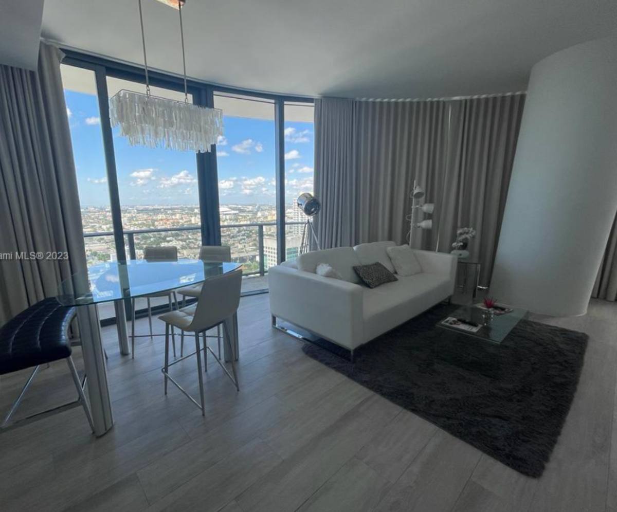 House for rent at 55 SW 9 St, Miami, FL 33130