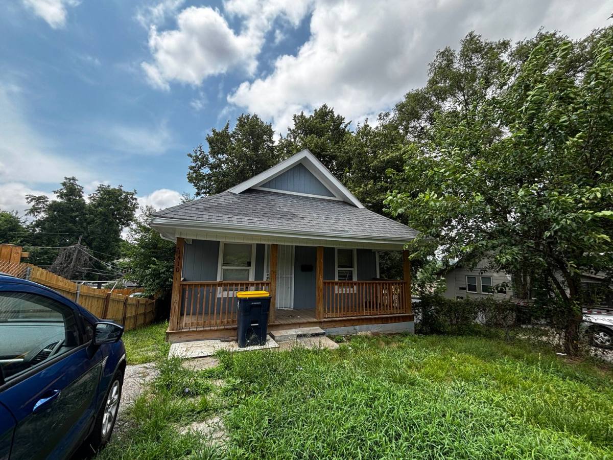 House for rent at 1410 Hardesty Ave, Kansas City, MO 64127
