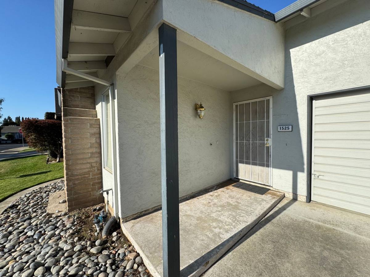 Apartment for rent at 1525 S Fairmont 1102 Chianti, Lodi, CA 95240