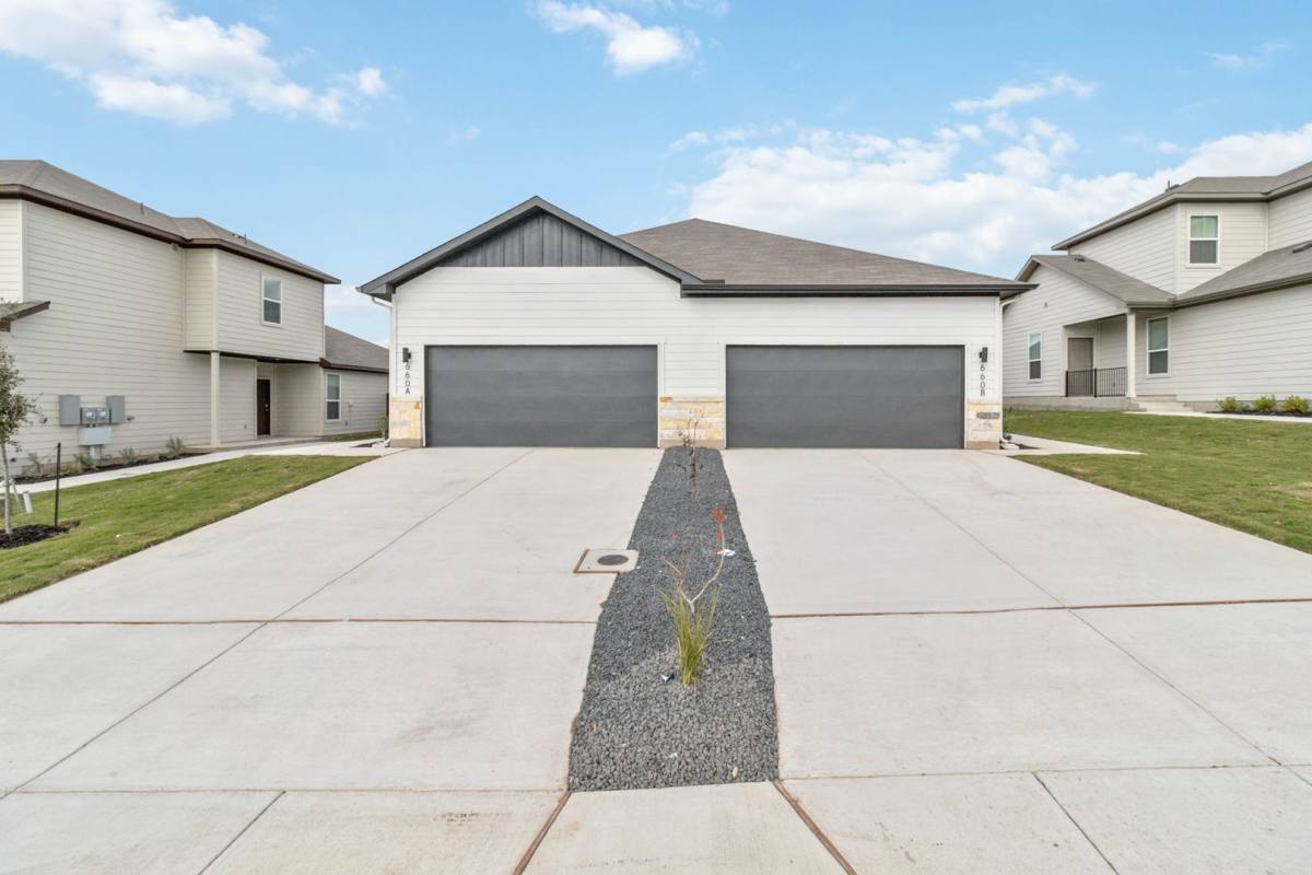 Townhouse for rent at 312 Cross Barn Blvd, Buda, TX 78610