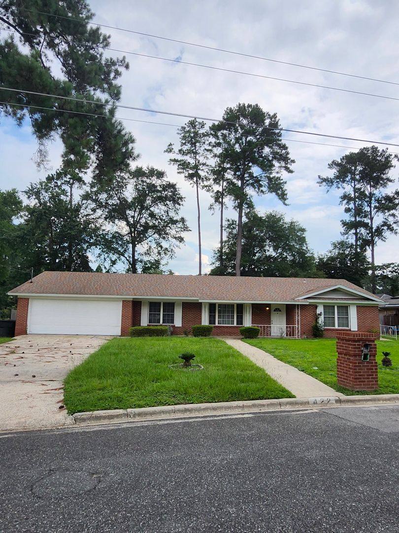 House for rent at 422 Gaither Dr, Tallahassee, FL 32305
