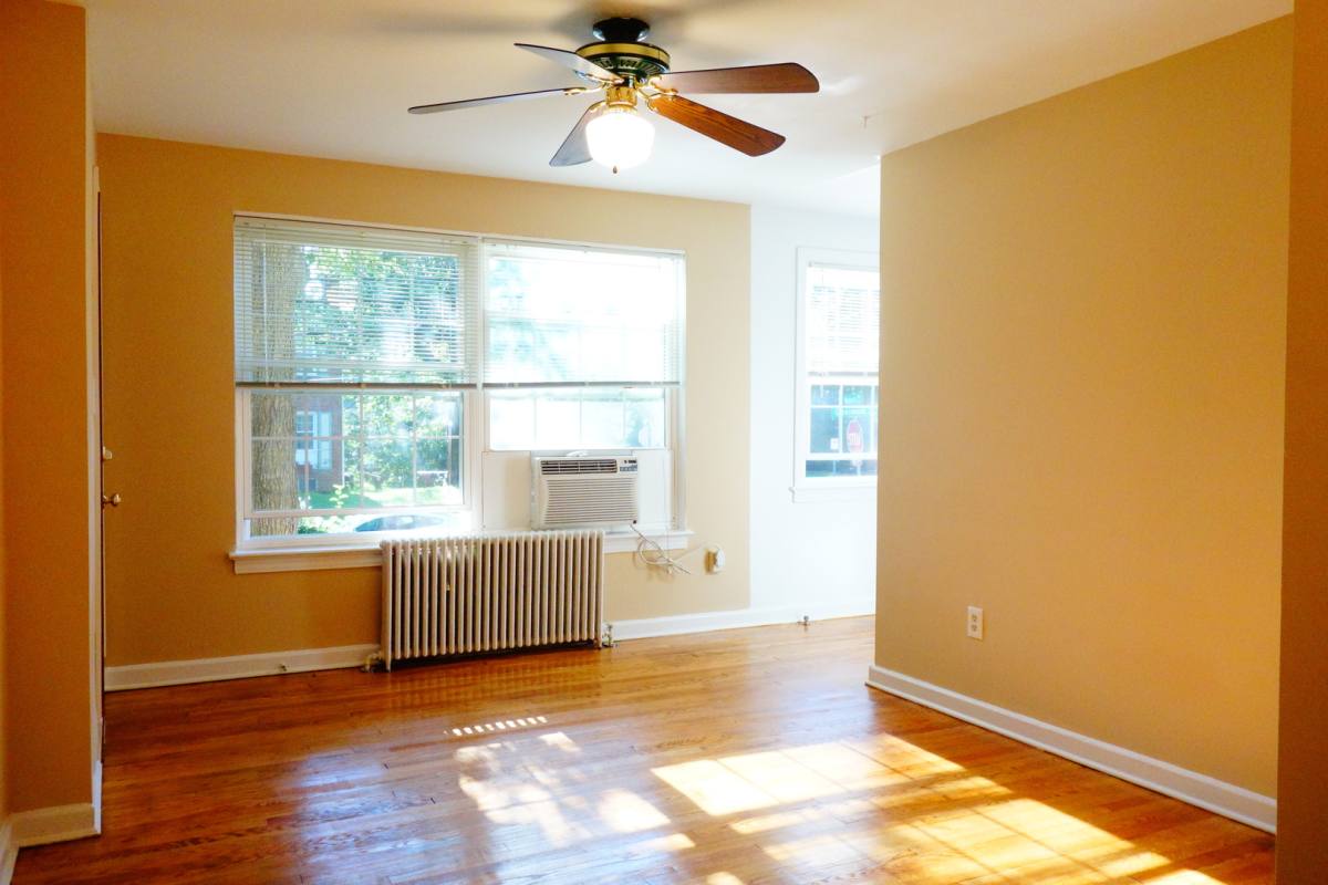 Apartment for rent at 8400 Greenwood Ave, Takoma Park, MD 20912