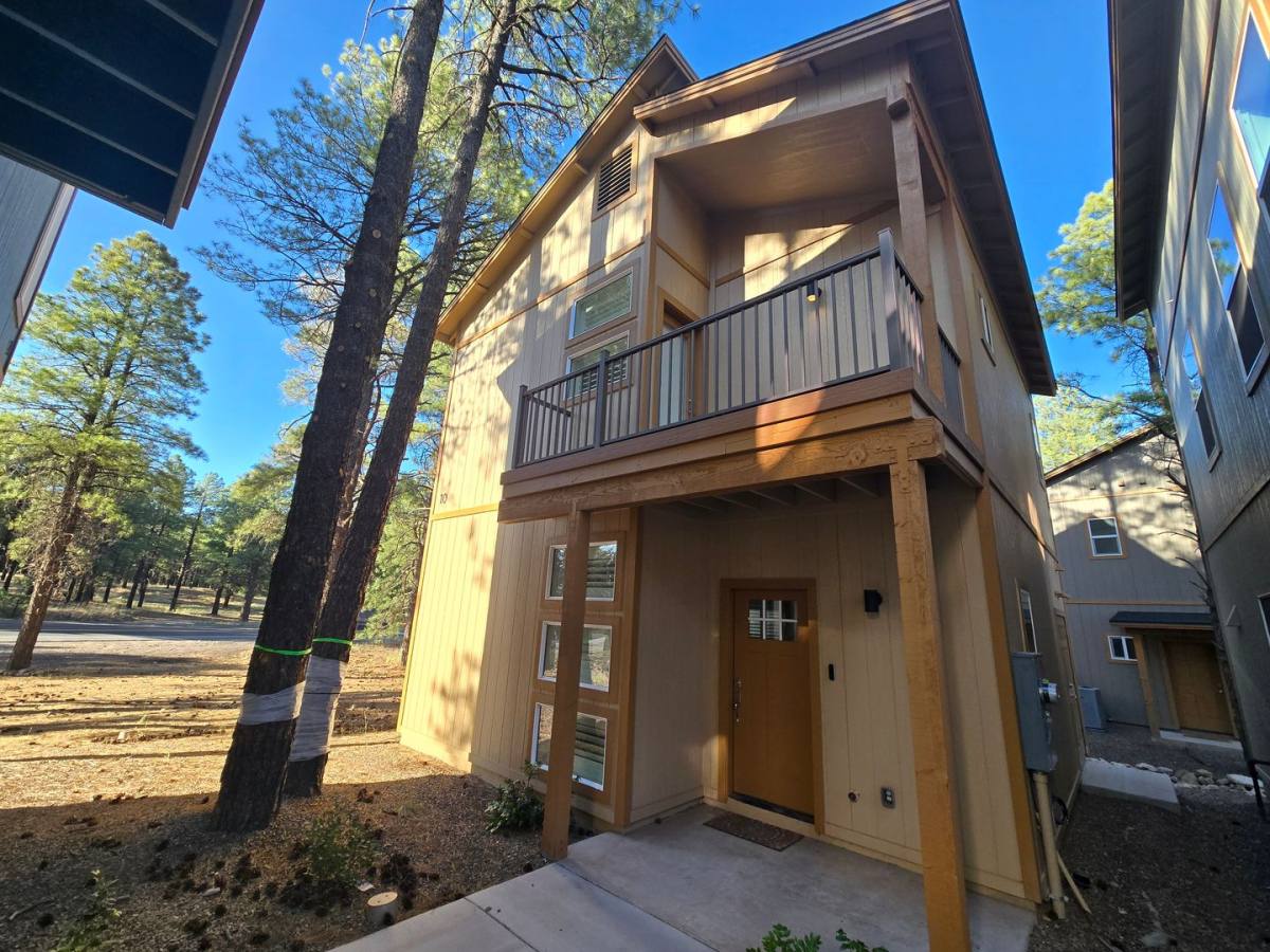 Townhouse for rent at 3001 E Butler Ave, Flagstaff, AZ 86004