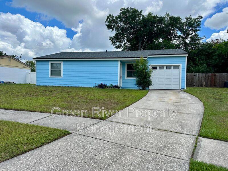 House for rent at 2623 Debbie Court, Jacksonville, FL 32210