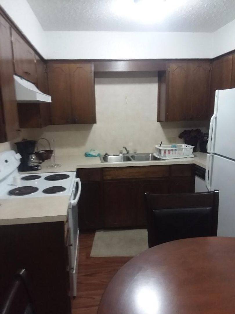 Apartment for rent at 1621 N 13th St, Frederick, OK 73542