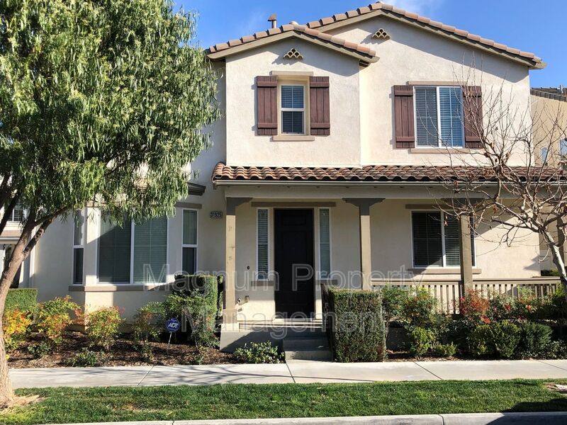 House for rent at 31925 Red Pine Way, Temecula, CA 92592