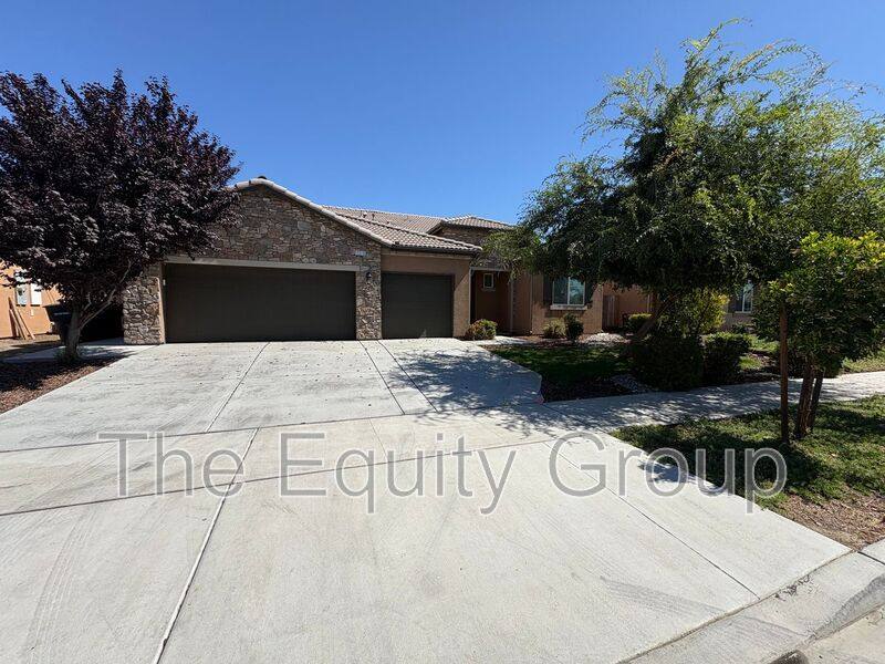 House for rent at 2310 N Cortner St, Hanford, CA 93230