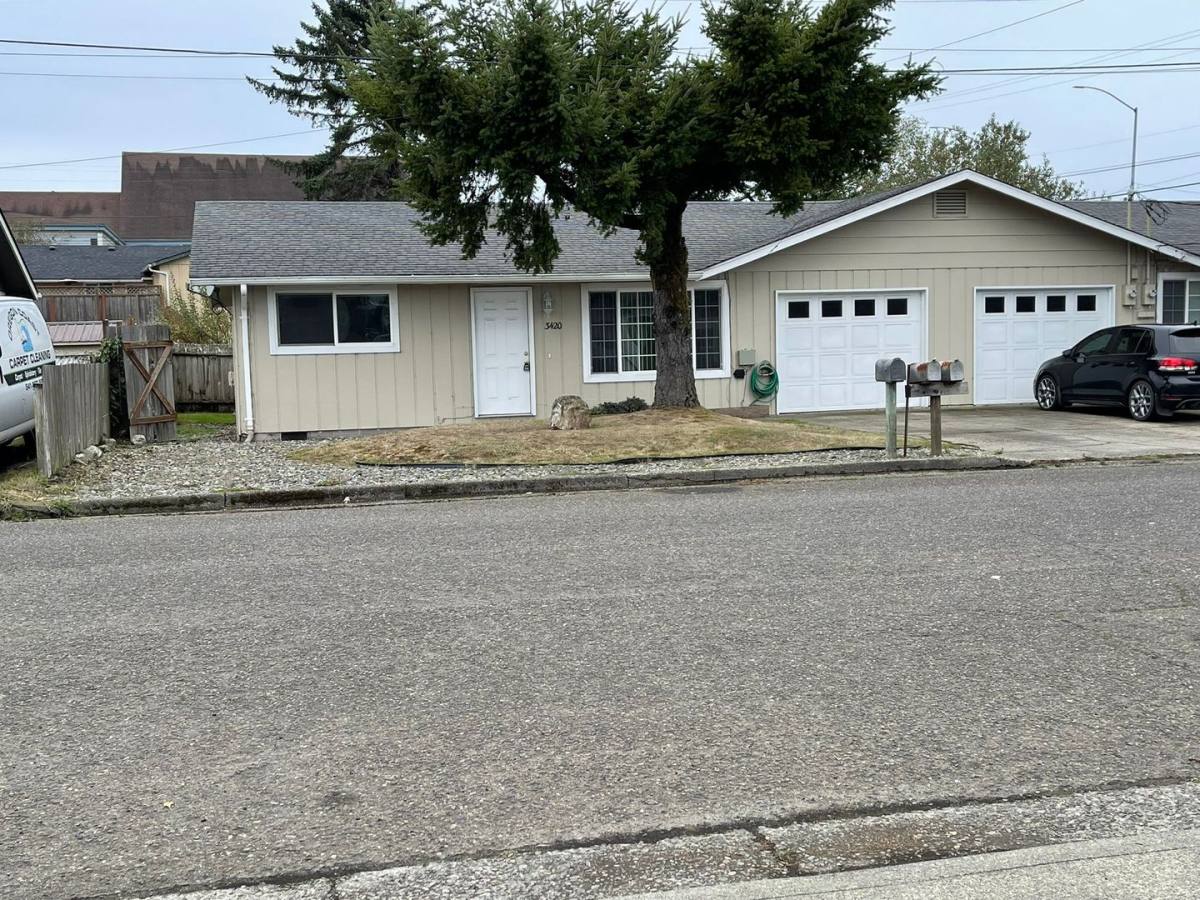 Apartment for rent at 3410 & 3420 Spruce St, North Bend, OR 97459