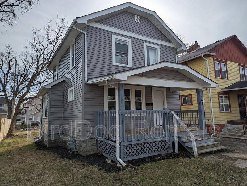 House for rent at 1465 Myrtle Ave, Columbus, OH 43211