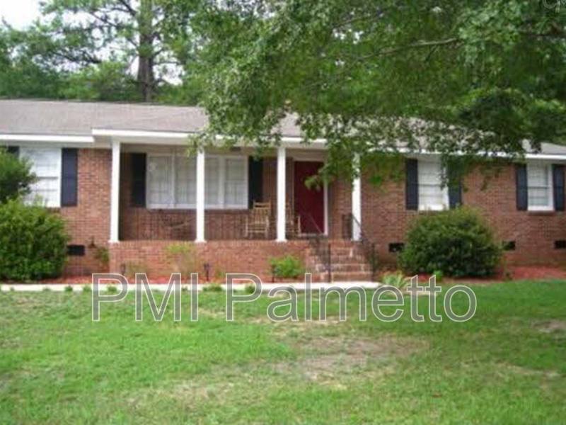 House for rent at 916 Riverview Dr, West Columbia, SC 29169