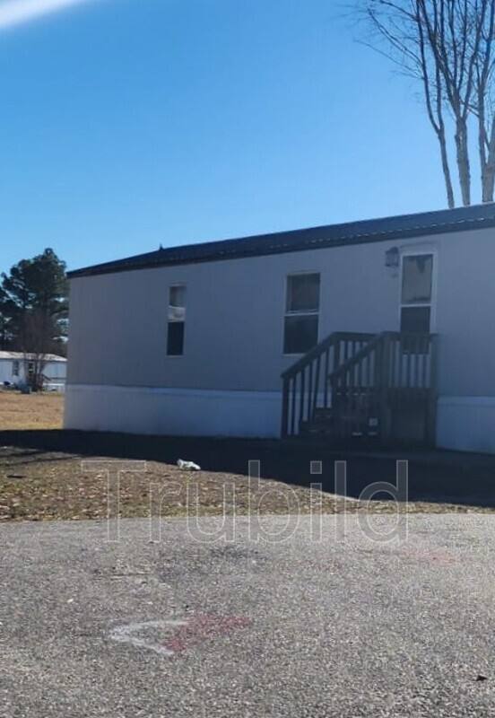 House for rent at 305A Picardy Dr, Sumter, SC 29150