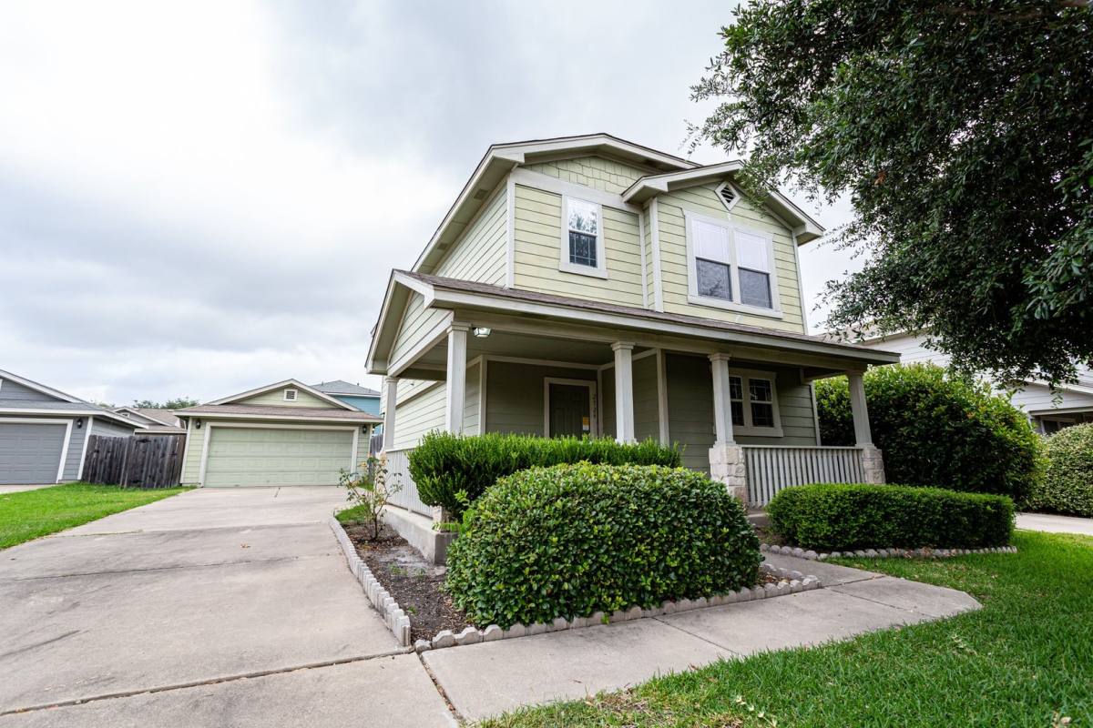 House for rent at 2724 Amberglow Court, Round Rock, TX 78665