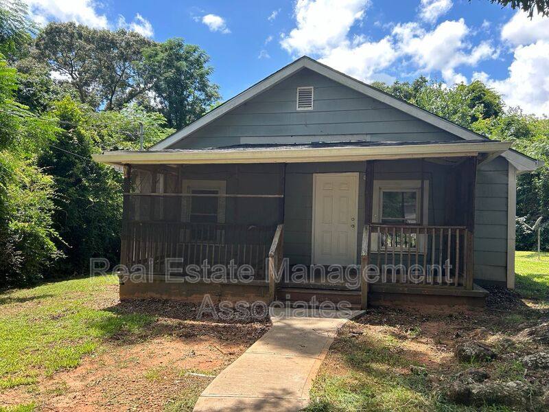House for rent at 1337 N 9th St, Griffin, GA 30223