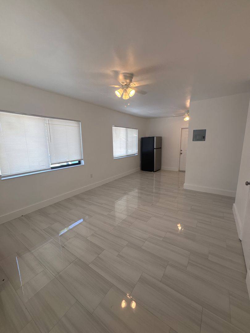 Apartment for rent at 671 SW 7th St, Miami, FL 33130