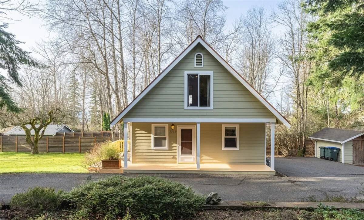 House for rent at 2529 Vining St, Bellingham, WA 98226