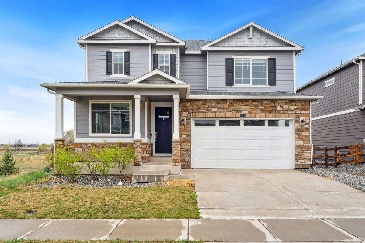House for rent at 921 Rollins Den Dr, Fort Collins, CO 80524