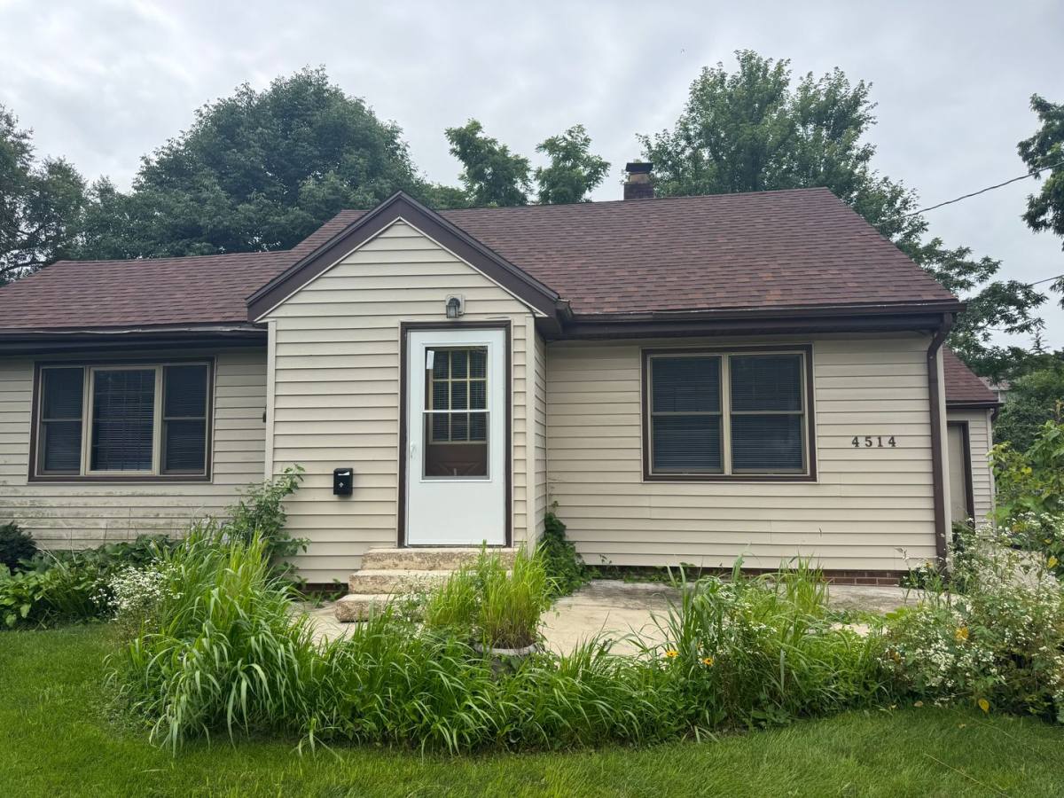 House for rent at 4514 Euclid Ave, Des Moines, IA 50310