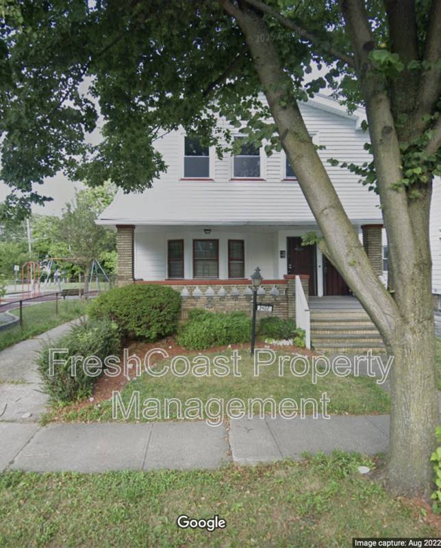 Apartment for rent at 3402 E 145th St #2, Cleveland, OH 44120