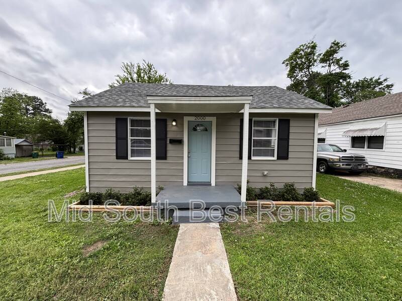 House for rent at 2000 W 18th St, North Little Rock, AR 72114