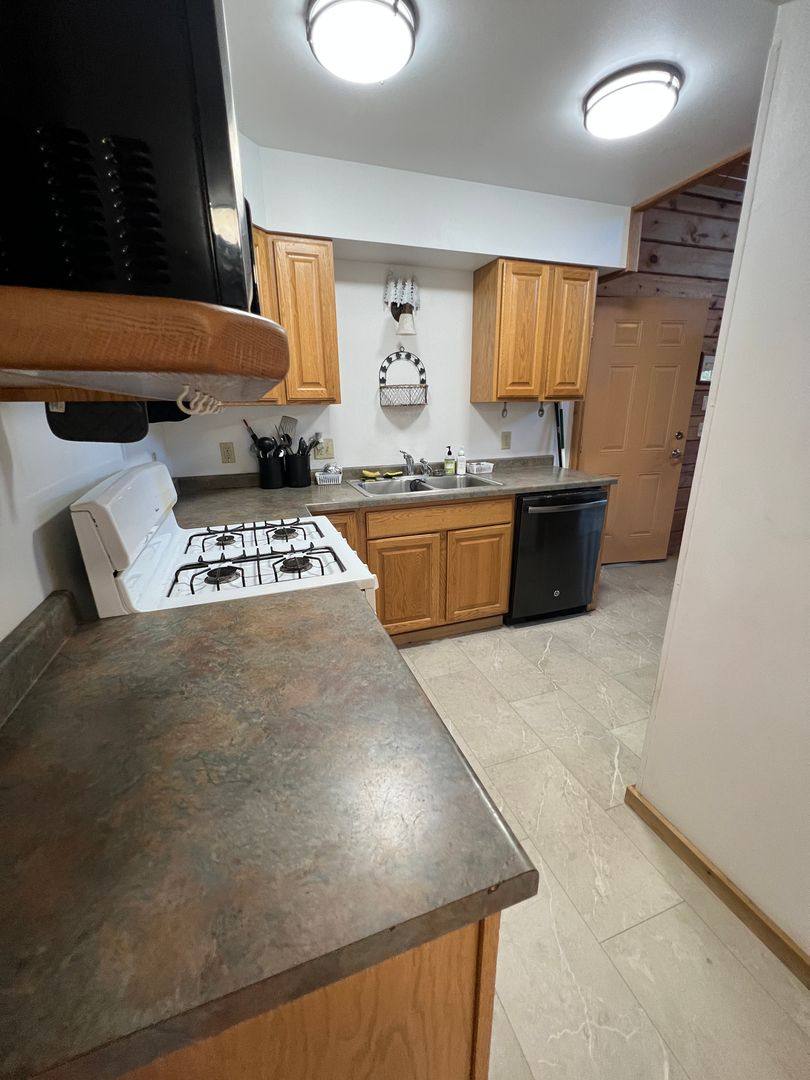 Apartment for rent at 329 Hilltop Circle, Warrens, WI 54666