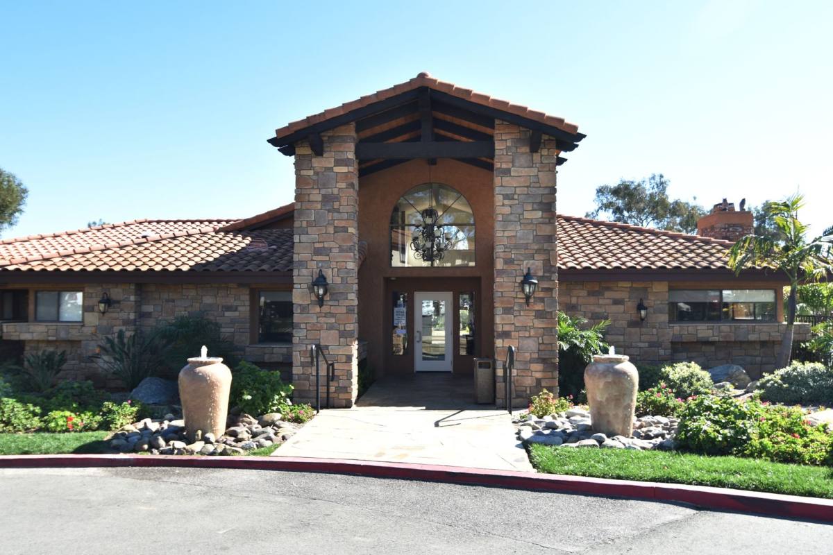 Apartment for rent at 1617 Live Oak Rd, Vista, CA 92081
