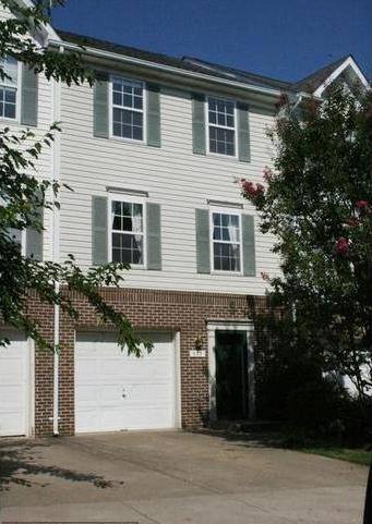 557 Highland Towne Lane, Warrenton, VA 20186