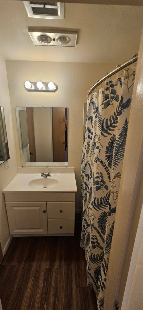 Apartment for rent at 10433 SE Kent Kangley Rd, Kent, WA 98030
