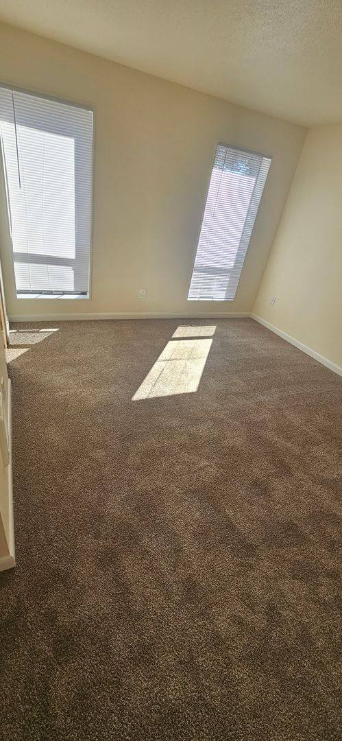 Apartment for rent at 10433 SE Kent Kangley Rd, Kent, WA 98030