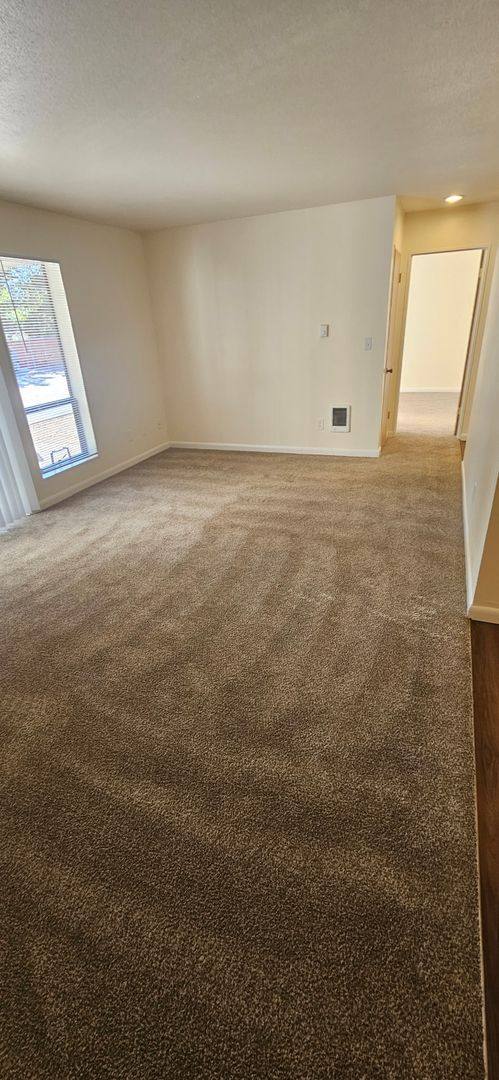 Apartment for rent at 10433 SE Kent Kangley Rd, Kent, WA 98030