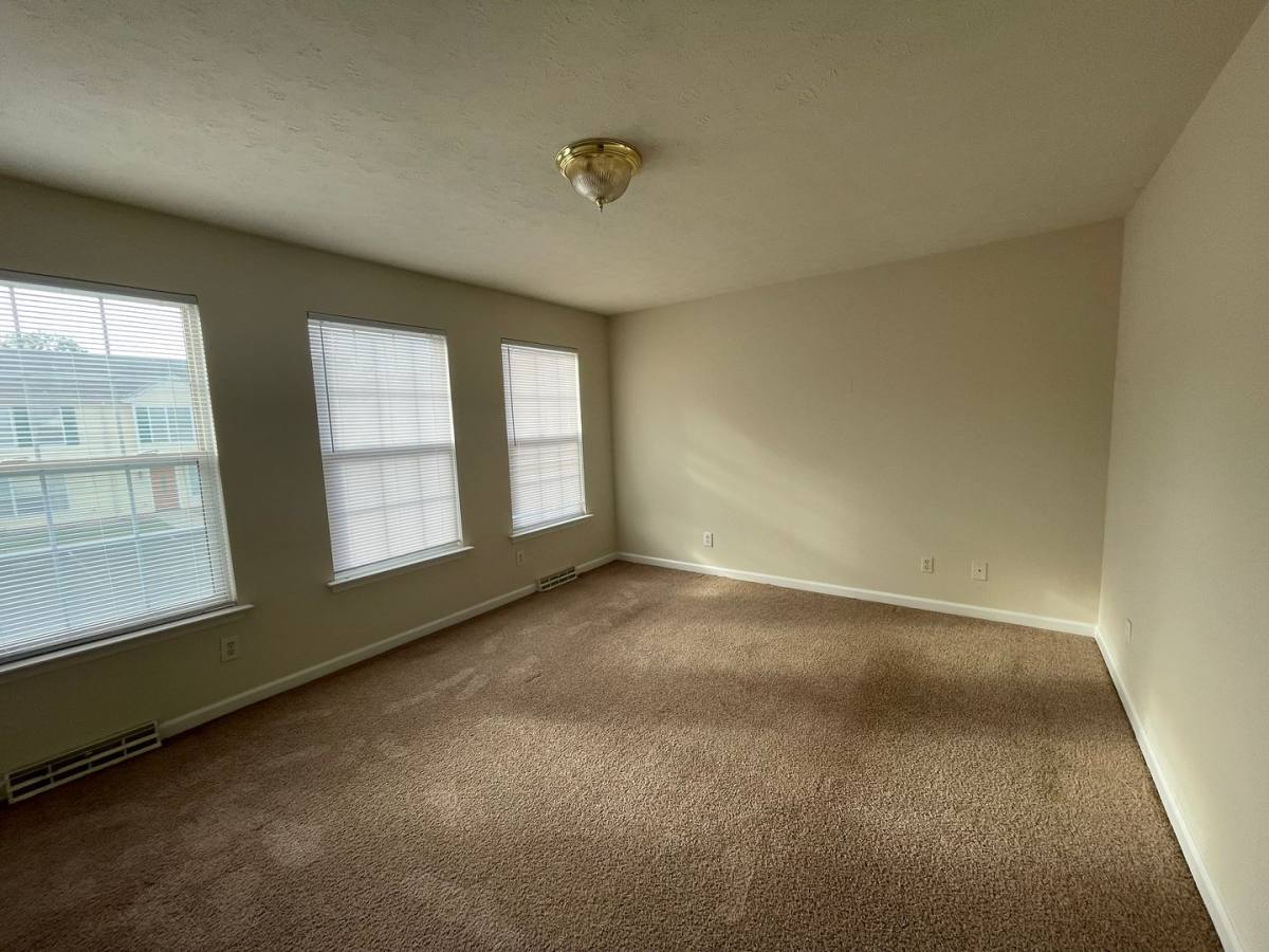 Townhouse for rent at 8 Blackberry Court, Lynchburg, VA 24502