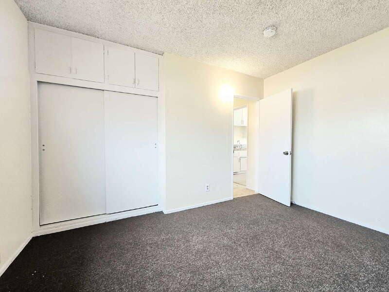 Apartment for rent at 231 1 2 E 89th St, Los Angeles, CA 90003