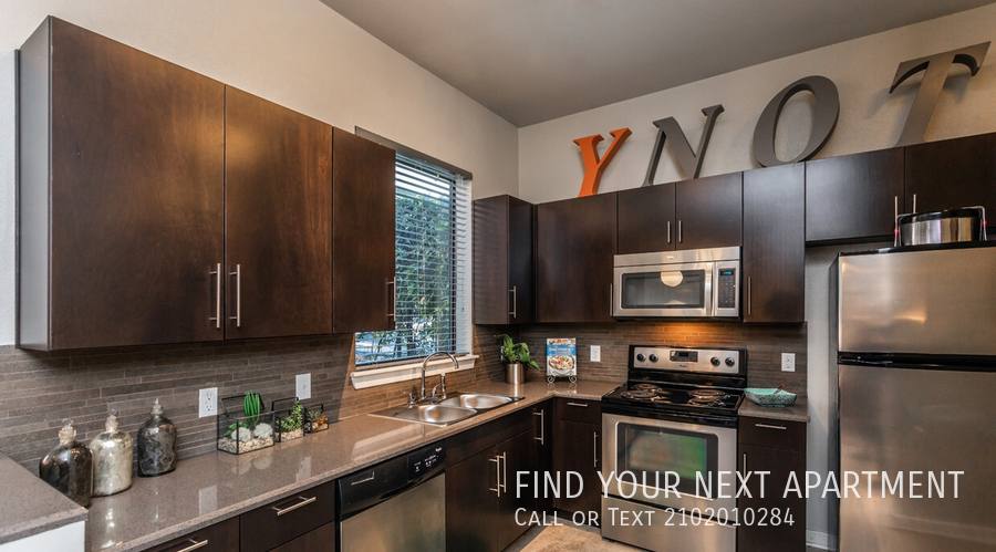 Apartment for rent at 509 Karnes St, San Antonio, TX 78215