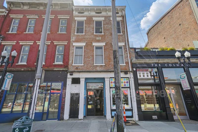 Apartment for rent at 107 W Elder St, Cincinnati, OH 45202