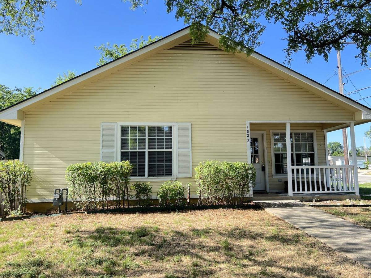 House for rent at 1023 Fannin St, Denton, TX 76201