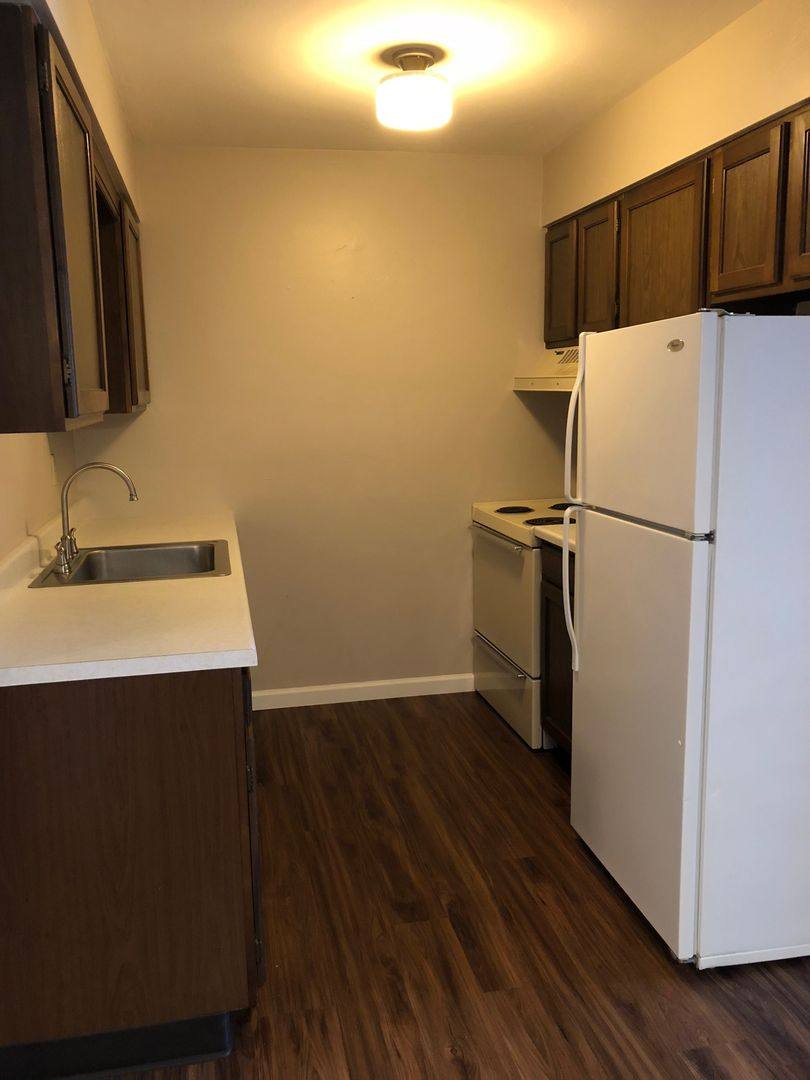 Apartment for rent at 3817-27 Canterbury Dr, Erie, PA 16506